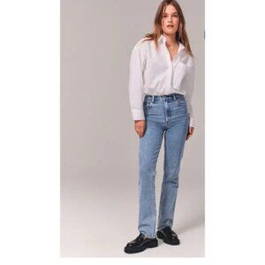 Abercrombie & Fitch The '90s Straight Ultra High Rise Distresssed Hem Size 25/0s